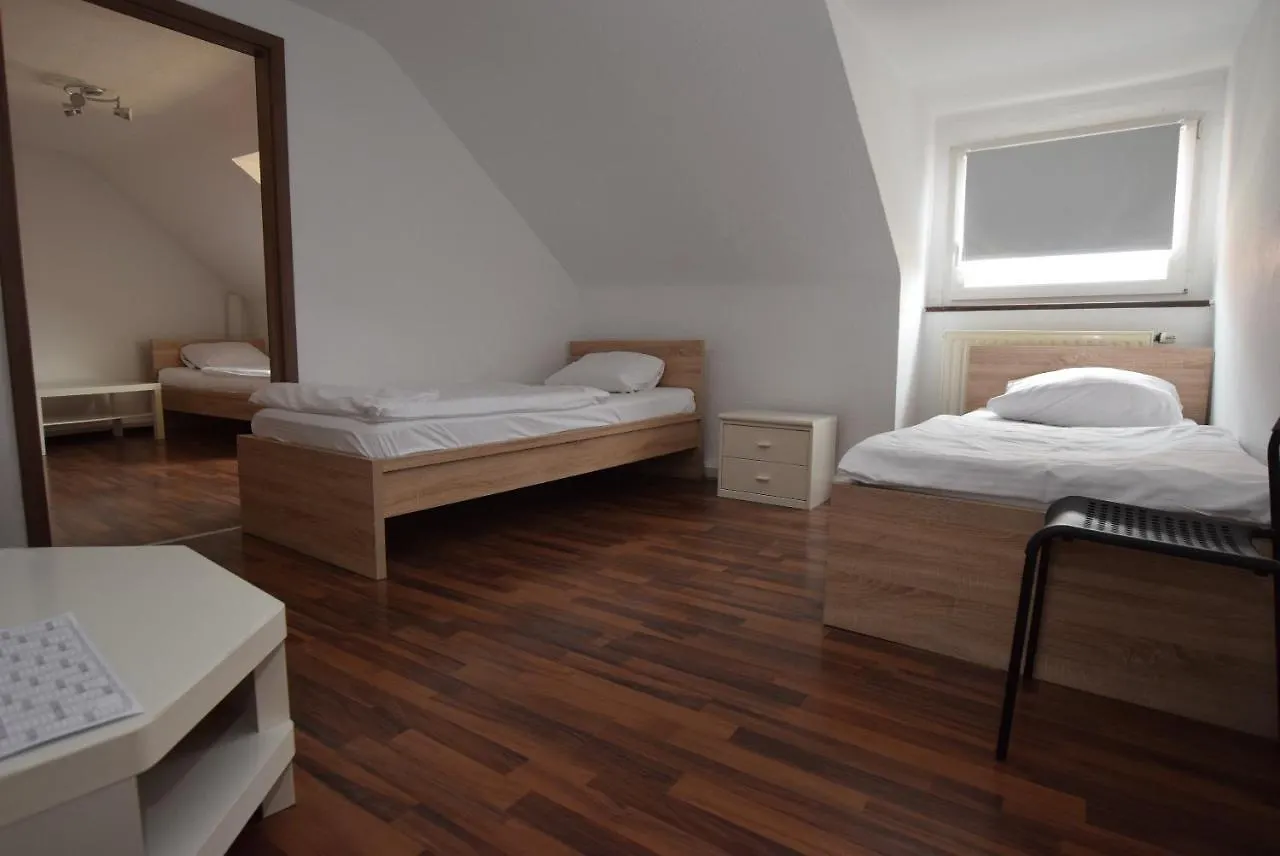 Weinberge Unterturkheim Apartment Stuttgart